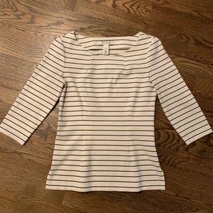Size 00 WHBM structured white and black stripe top